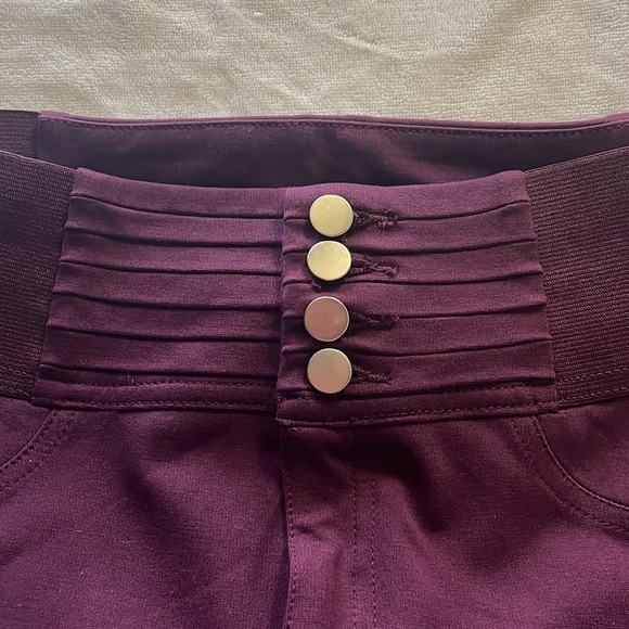 Guess - Anneza Button Front High Wait Pant - Picture 2 of 4